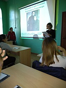 Мои стихи, спокойно расскажите про жизнь мою…