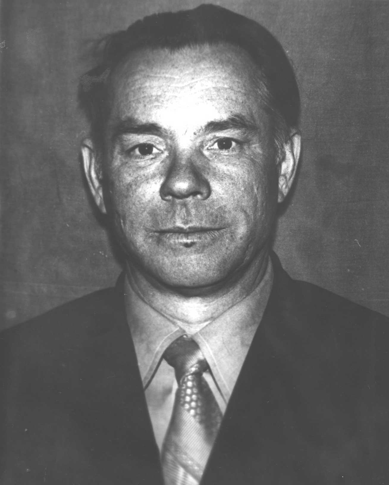 В.Я. Яшков - машинист-инструктор, заместитель секретаря парторганизации подменного пункта, 1982 г.