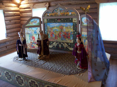 В музее пушкинских сказок, фото Валова Н.А