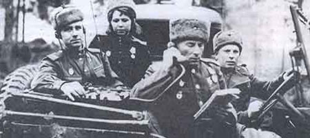 Радист Малышев после лечения и отпуска.             Апрель-март 1945 г. Прибалтика